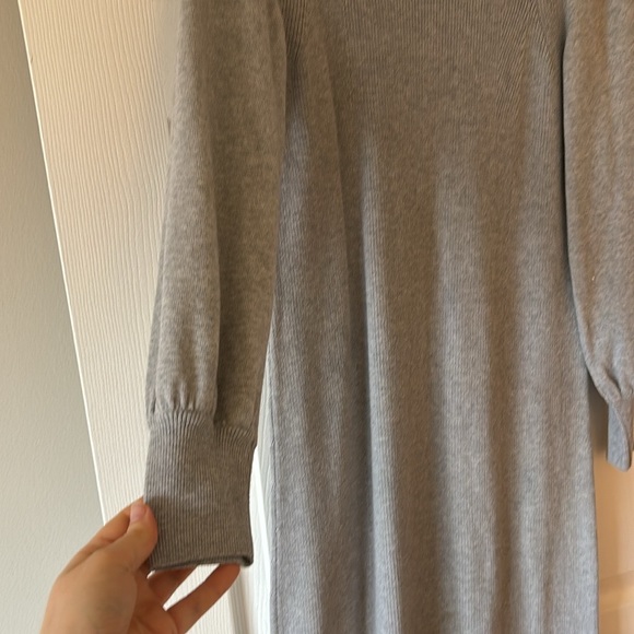 Banana Republic Gray Long-Sleeve Sweater Dress - Picture 5 of 8